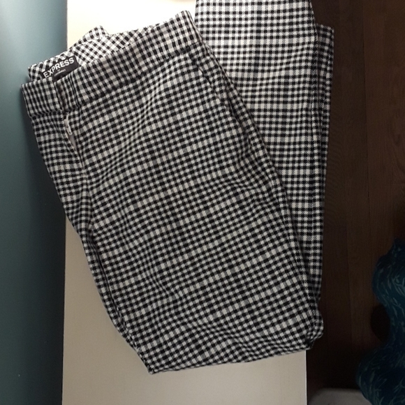 Express Black and White Checkered Women's Pants - Picture 1 of 8